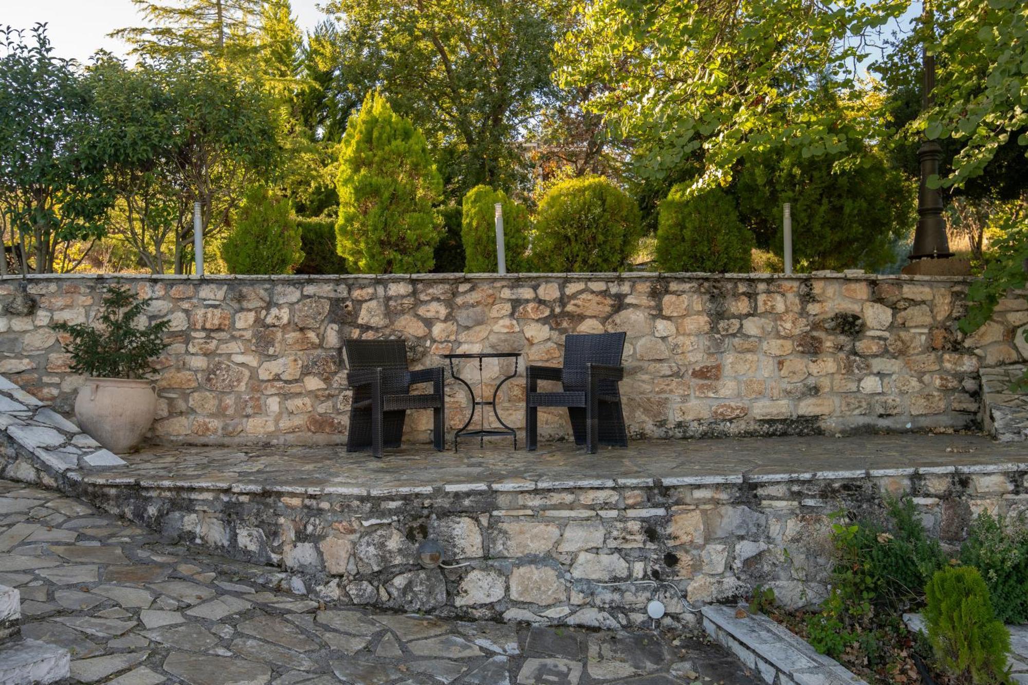Archontiko Fiamegou Hotel&Spa Synikia Mesi Trikalon Exterior foto
