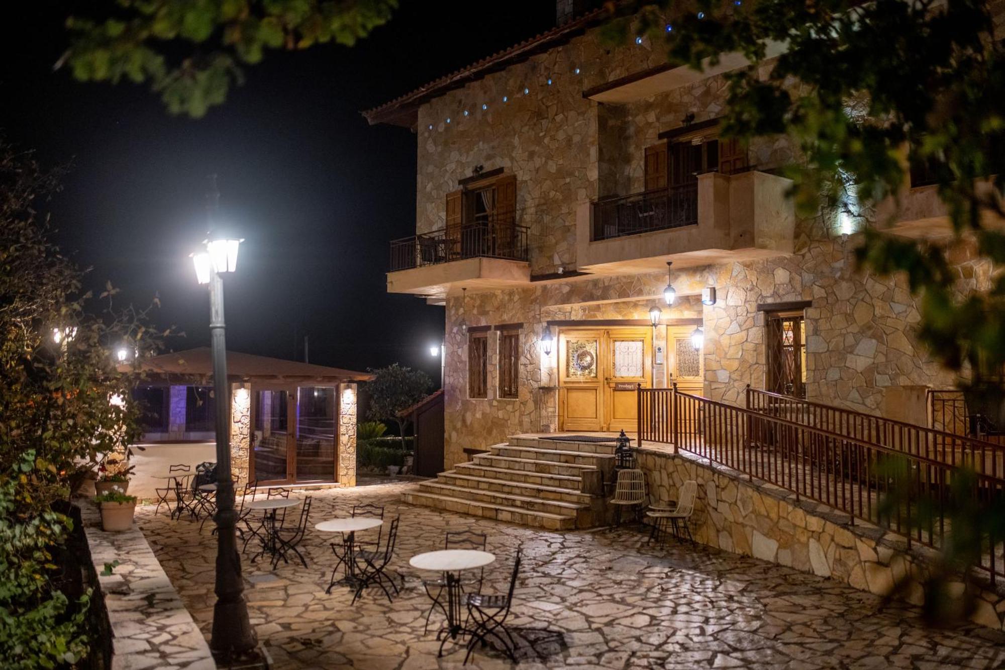 Archontiko Fiamegou Hotel&Spa Synikia Mesi Trikalon Exterior foto